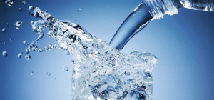 Read more about the article Is bruisend water echt gezonder?